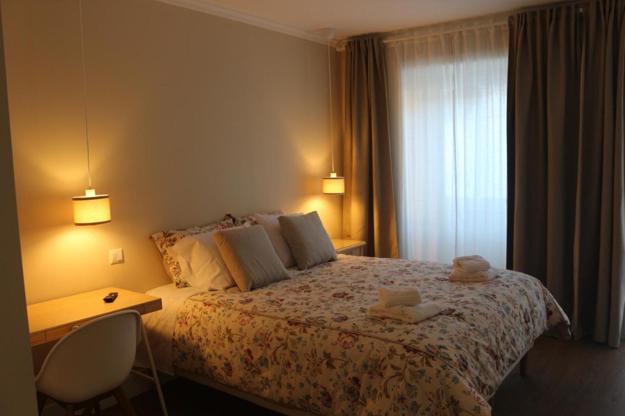 Cerveira House Villa วีลาโนวา เด เซอร์เวย์รา ภายนอก รูปภาพ