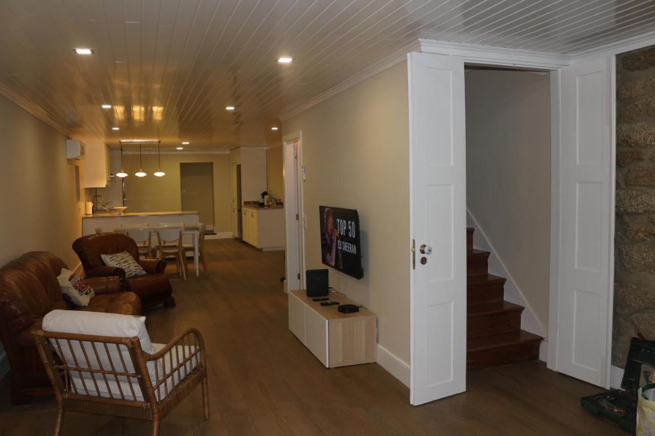 Cerveira House Villa วีลาโนวา เด เซอร์เวย์รา ภายนอก รูปภาพ